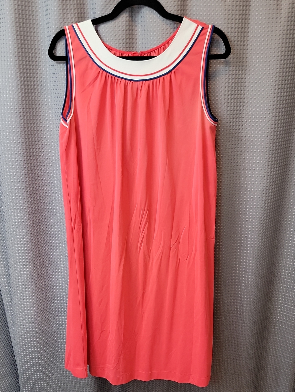 Vintage 60's / 70's Nightgown Size M